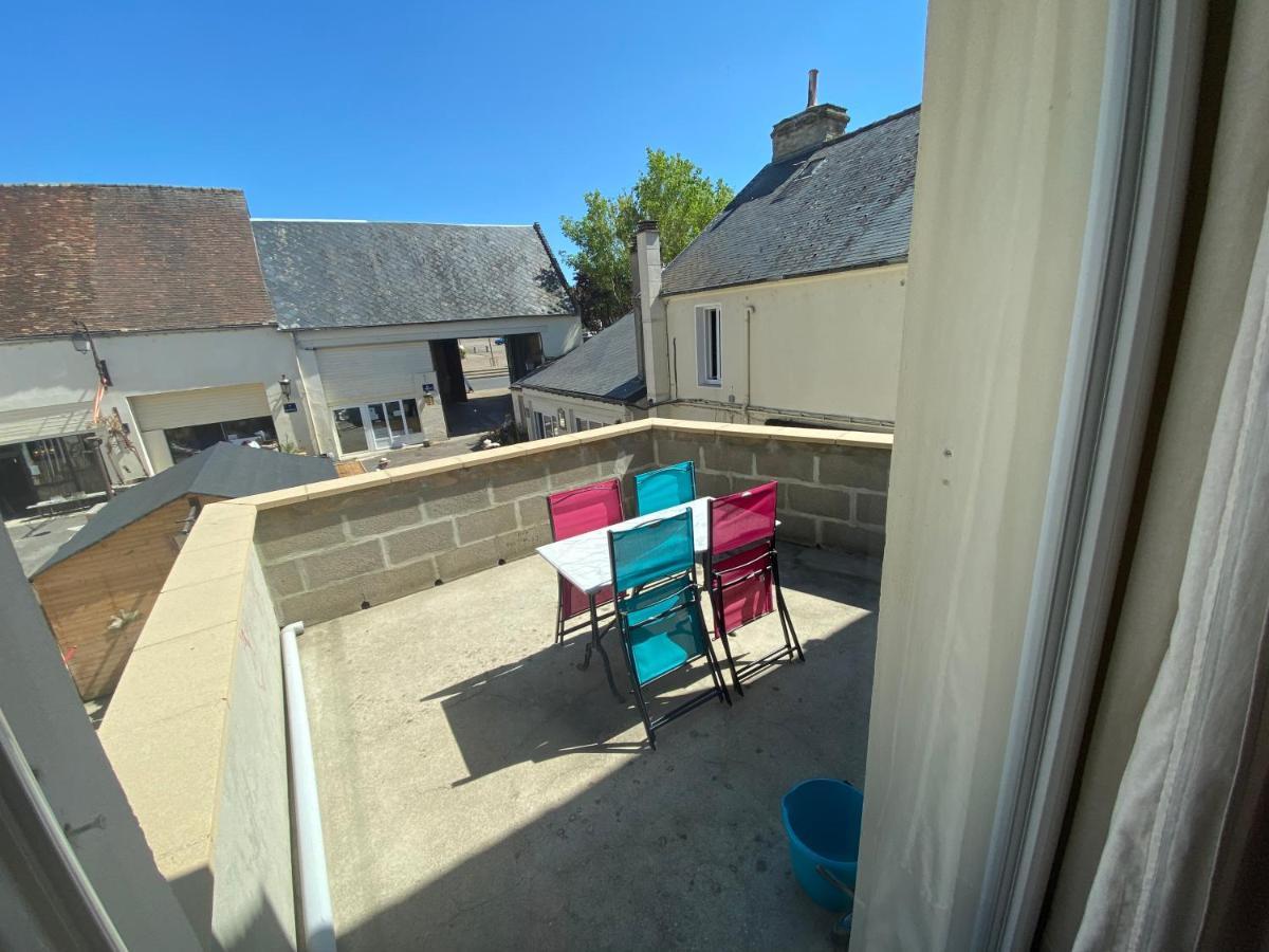 Maison De Ville Au Coeur De Saint Pierre En Auge Exteriör bild